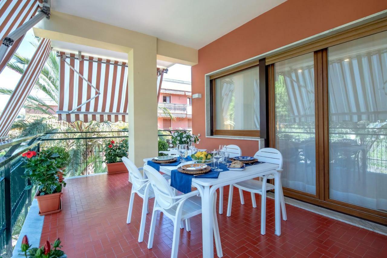 Solymar Apartments Sorrento Exteriér fotografie